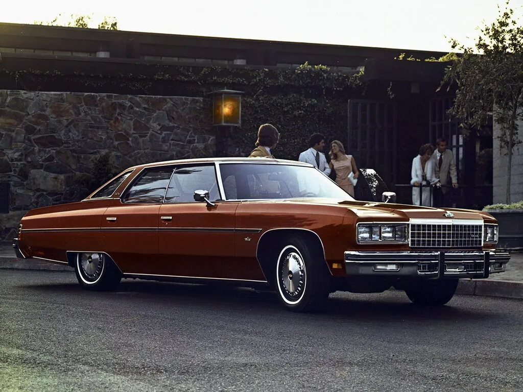 Chevrolet Caprice 5-й рестайлинг 1975, седан, 2 поколение (10.1975 - 09.1976)