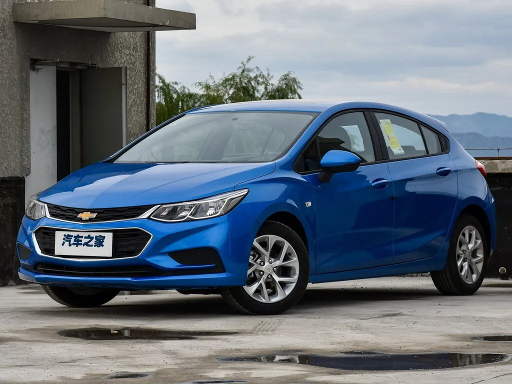 Chevrolet Cruze рестайлинг 2016, хэтчбек 5 дв., 2 поколение, J400 (03.2016 - 05.2020)
