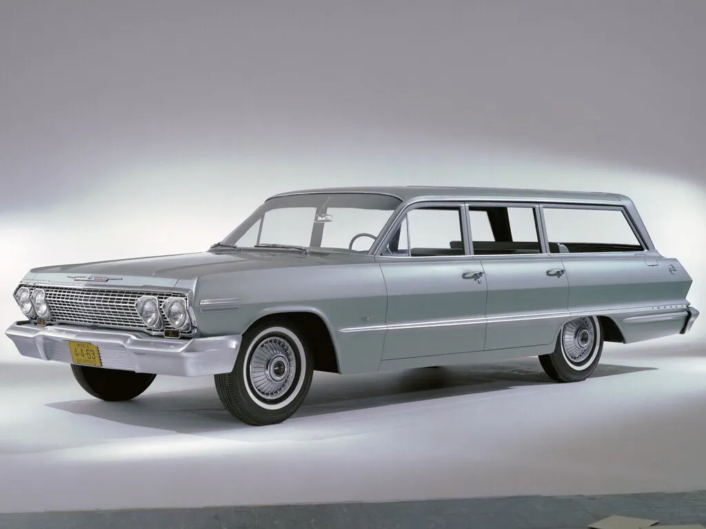 Chevrolet Impala 2-й рестайлинг 1962, универсал, 3 поколение (10.1962 - 09.1963)