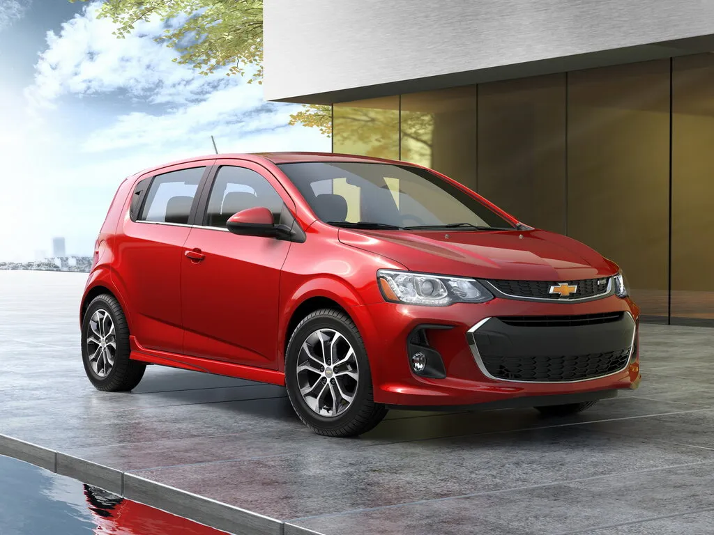 Chevrolet Sonic рестайлинг 2016, хэтчбек 5 дв., 1 поколение, T300 (03.2016 - 11.2020)
