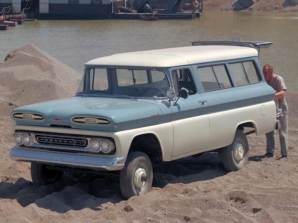 Chevrolet Suburban 1959, джип/suv 5 дв., 5 поколение (09.1959 - 07.1962)