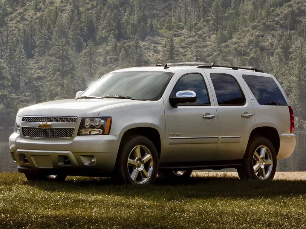 Chevrolet Tahoe 2005, джип/suv 5 дв., 3 поколение, GMT900 (12.2005 - 10.2014)