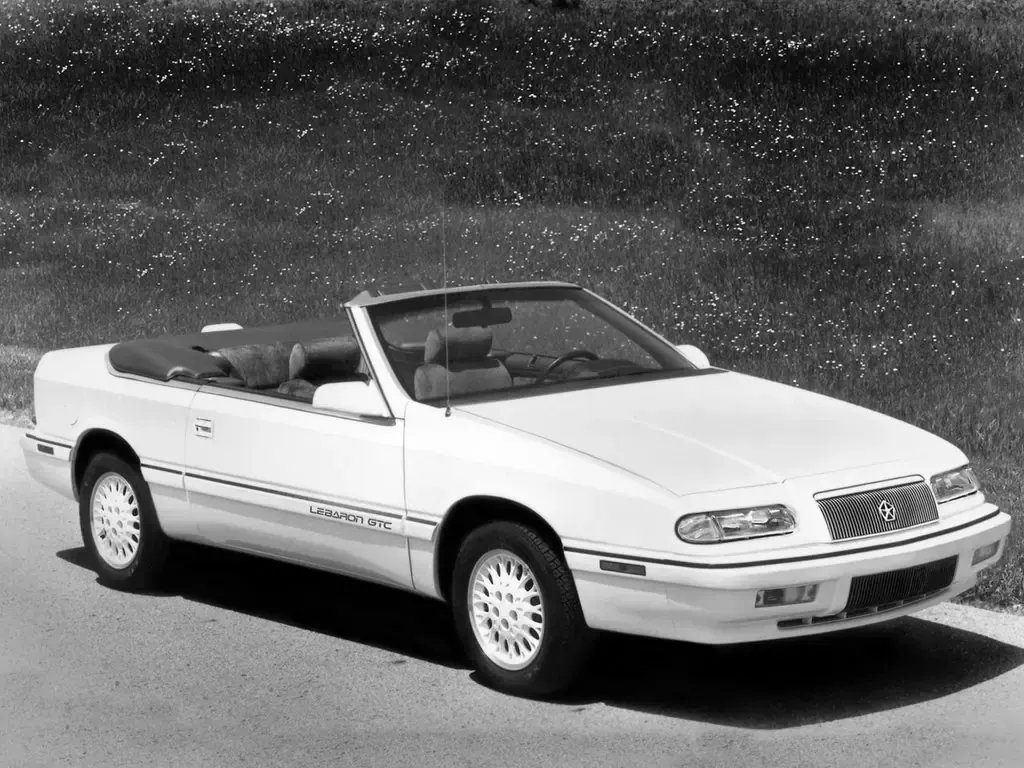 Chrysler Le Baron рестайлинг 1992, открытый кузов, 3 поколение (02.1992 - 01.1995)