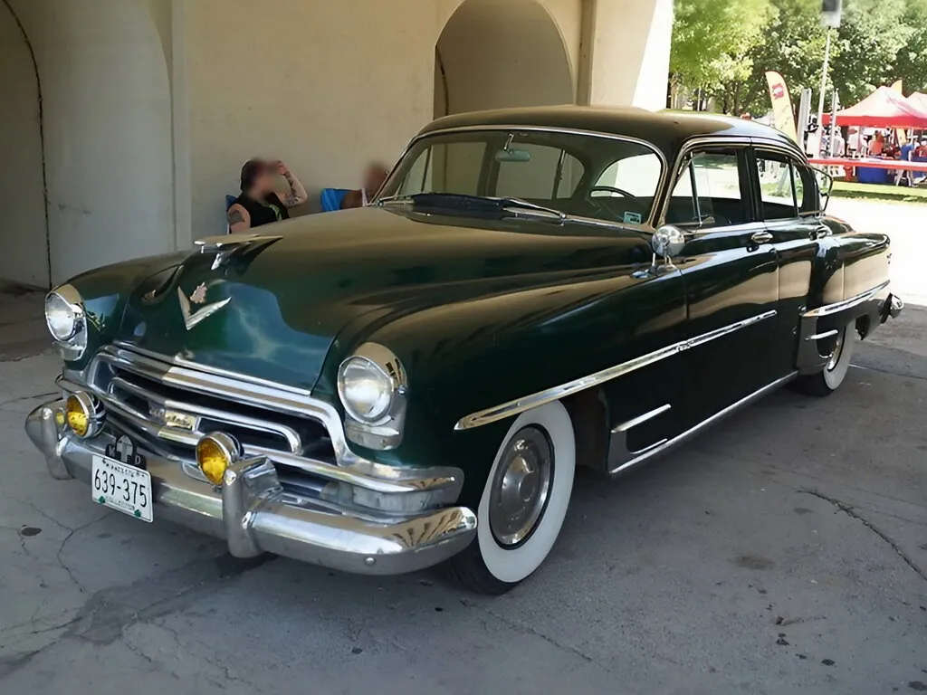 Chrysler New Yorker 4-й рестайлинг 1953, седан, 3 поколение, C63 (10.1953 - 11.1954)