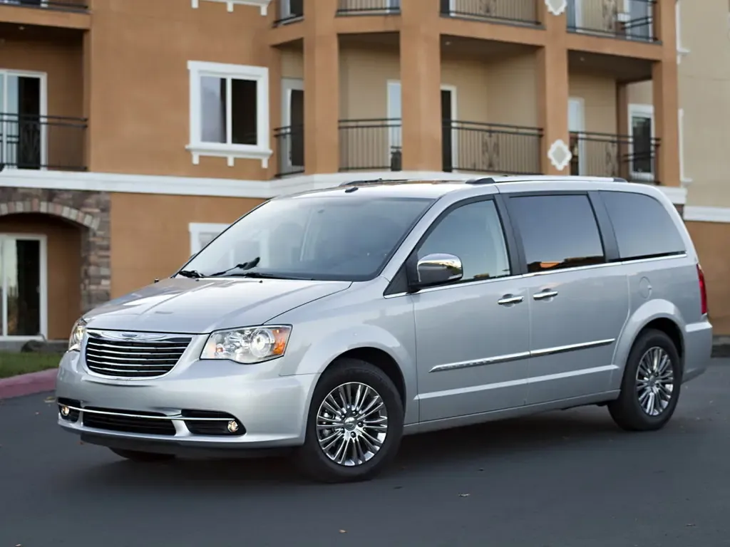 Chrysler Town and Country рестайлинг 2010, минивэн, 5 поколение, RT (10.2010 - 01.2016)