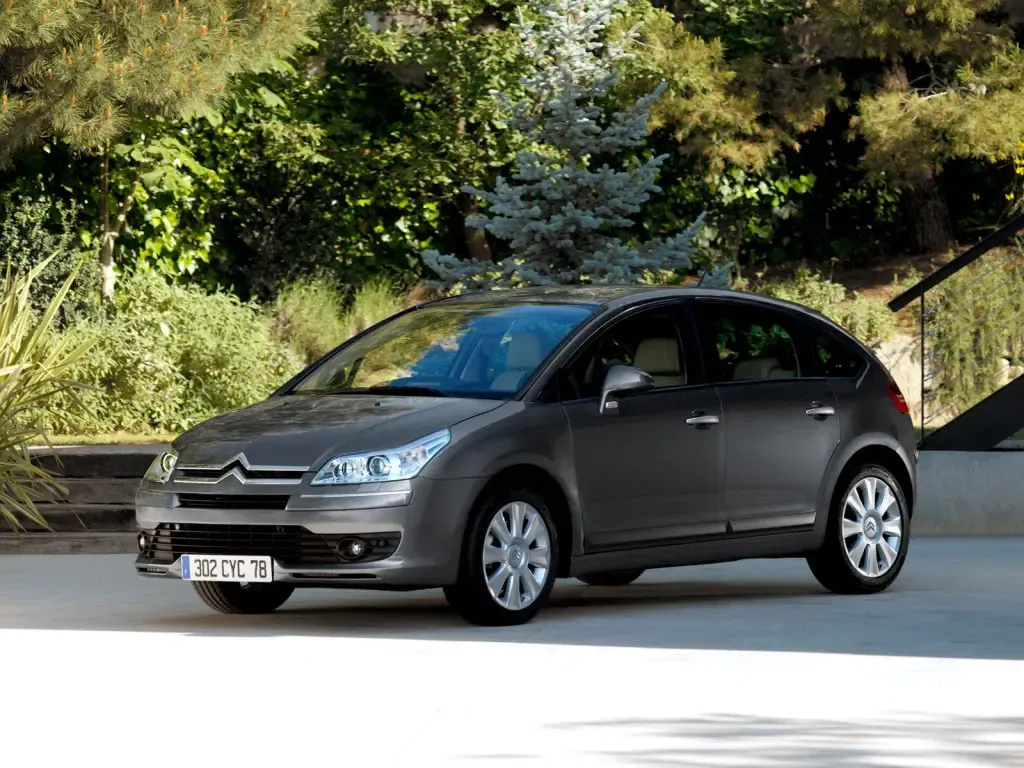 Citroen C4 2004, хэтчбек 5 дв., 1 поколение (09.2004 - 08.2008)