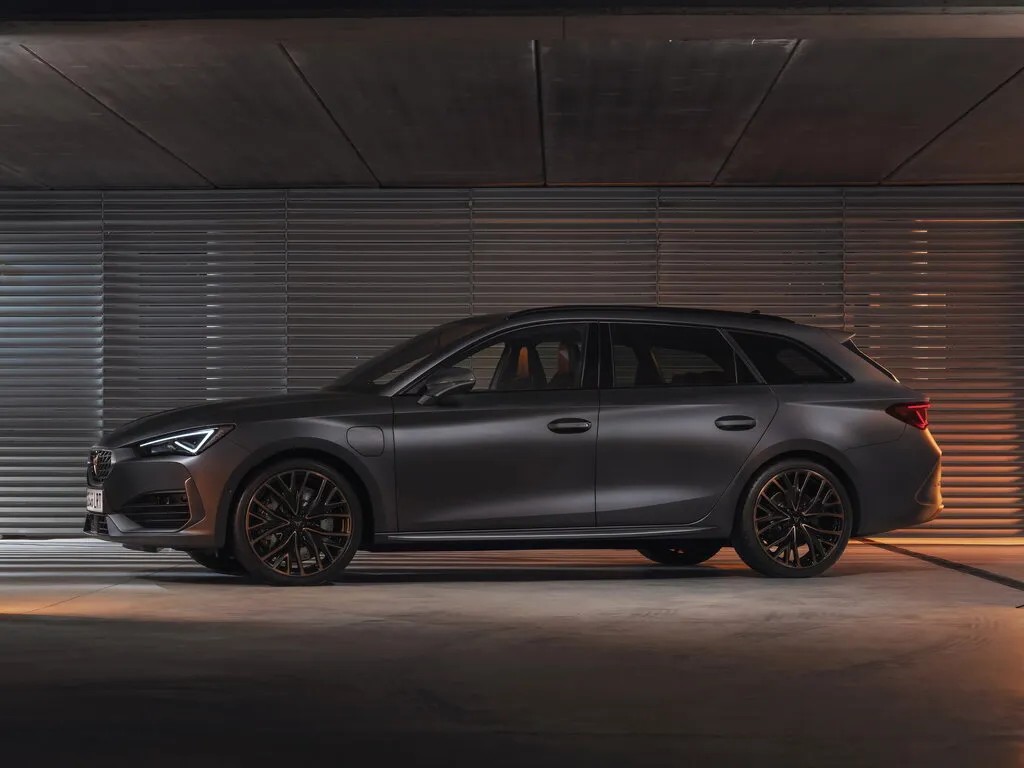 Cupra Leon рестайлинг 2022, универсал, 1 поколение (06.2022 - н.в.)