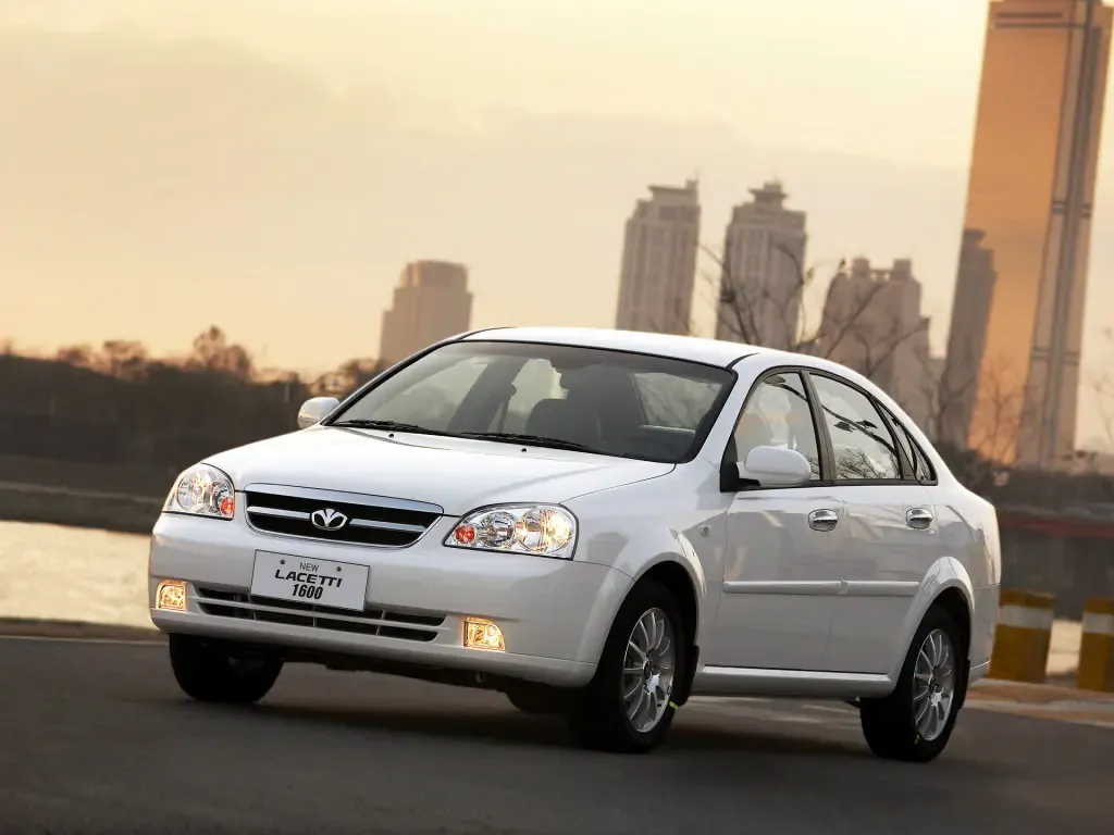 Daewoo Lacetti рестайлинг 2004, седан, 1 поколение, J200 (03.2004 - 10.2009)