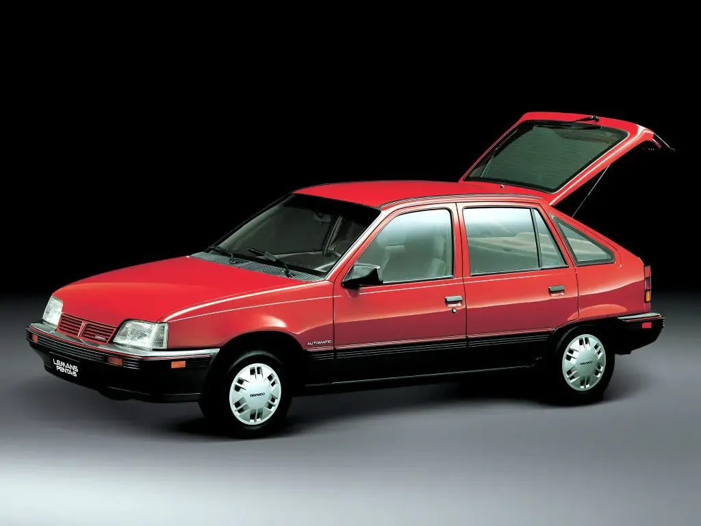 Daewoo LeMans 1986, хэтчбек 5 дв., 1 поколение (10.1986 - 12.1994)