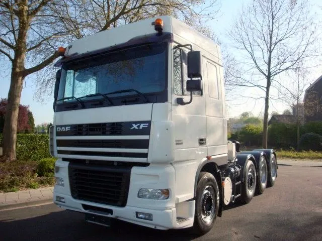 DAF XF 8x4 2002, шасси, 2 поколение, XF95 (10.2002 - 09.2006)