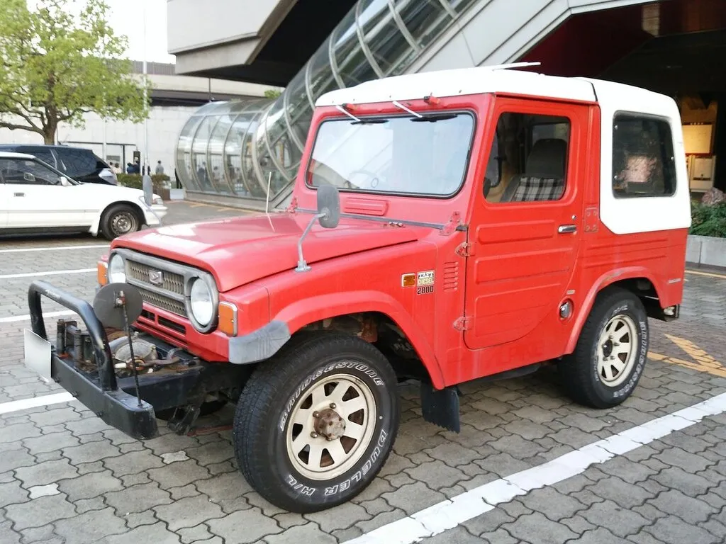 Daihatsu Taft 3-й рестайлинг 1981, джип/suv 3 дв., 1 поколение, F60 (11.1981 - 03.1984)