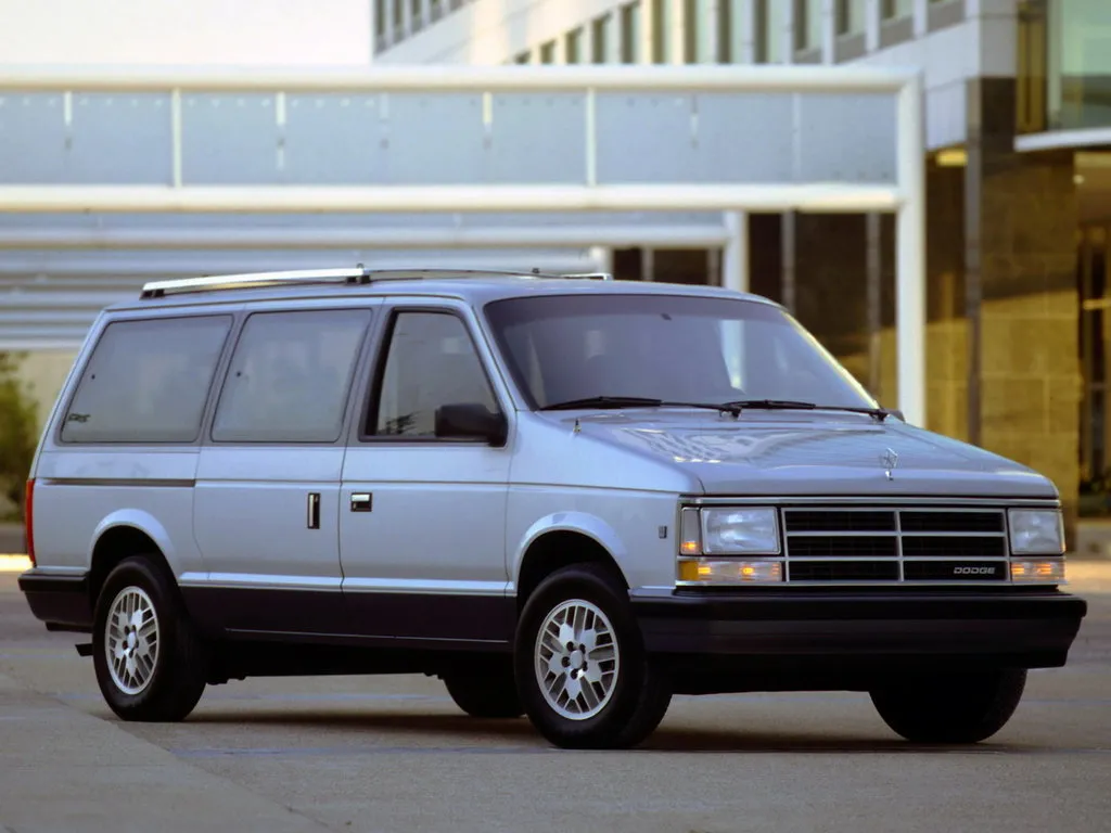 Dodge Grand Caravan 1987, минивэн, 1 поколение (06.1987 - 07.1990)