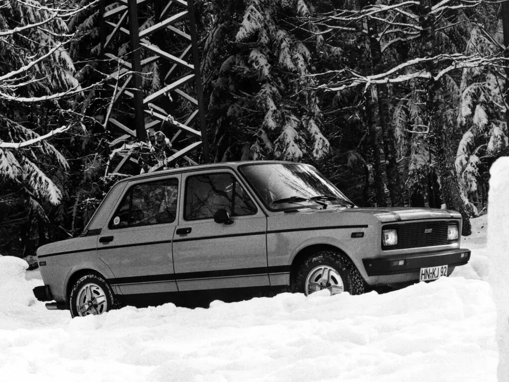 Fiat 128 2-й рестайлинг 1976, седан, 1 поколение (04.1976 - 11.1983)