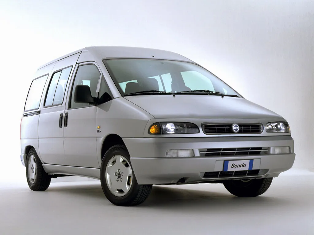 Fiat Scudo рестайлинг 2002, минивэн, 1 поколение, 220 (01.2002 - 09.2004)