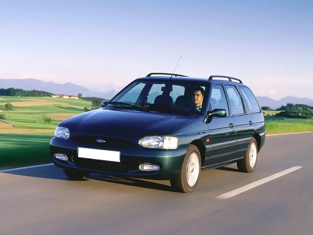 Ford Escort 2-й рестайлинг 1995, универсал, 5 поколение (01.1995 - 09.2000)