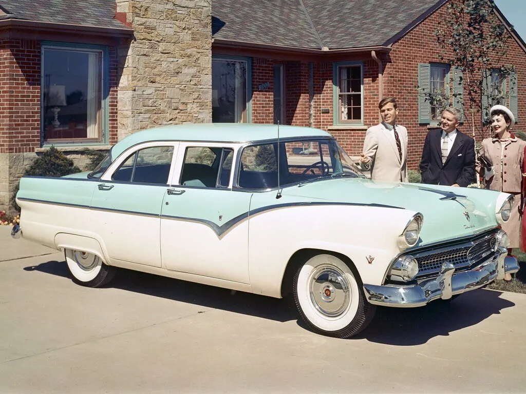 Ford Fairlane 1954, седан, 1 поколение (09.1954 - 09.1955)