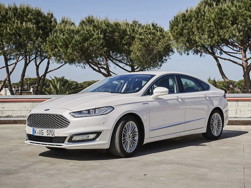 Ford Mondeo 2012, седан, 5 поколение, 5 (01.2012 - 01.2019)