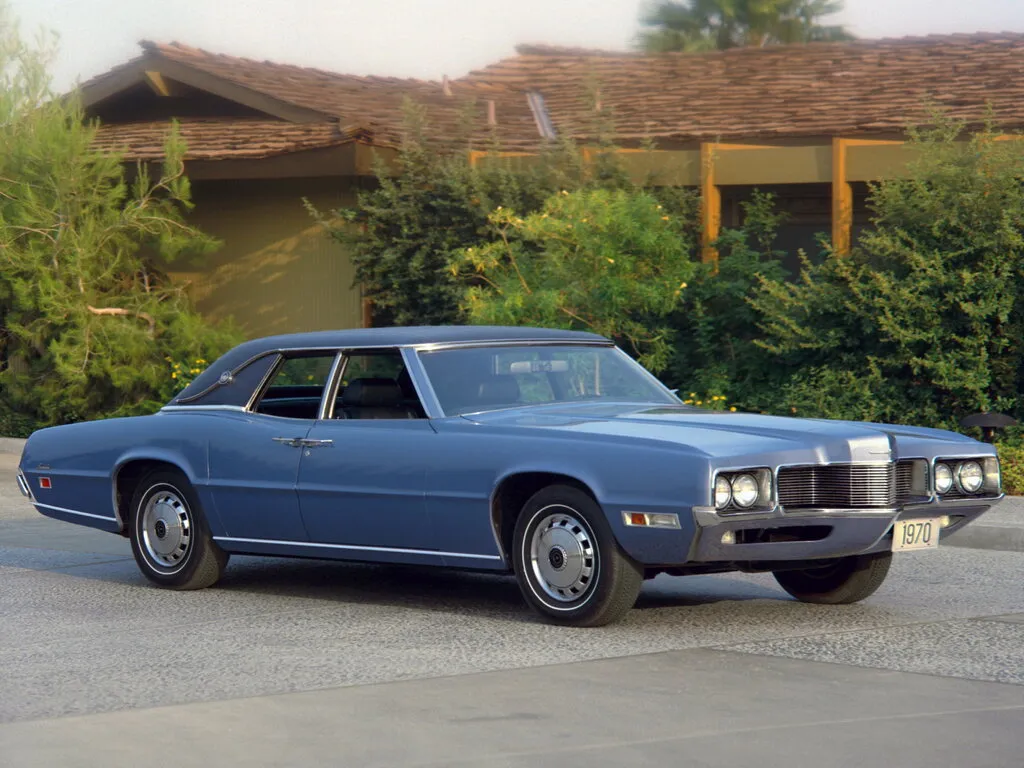 Ford Thunderbird рестайлинг 1969, седан, 5 поколение (09.1969 - 09.1971)