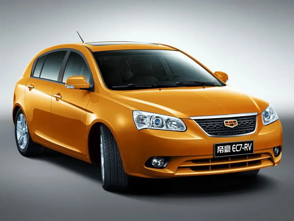 Geely Emgrand EC7 2010, хэтчбек 5 дв., 1 поколение (11.2010 - 03.2017)