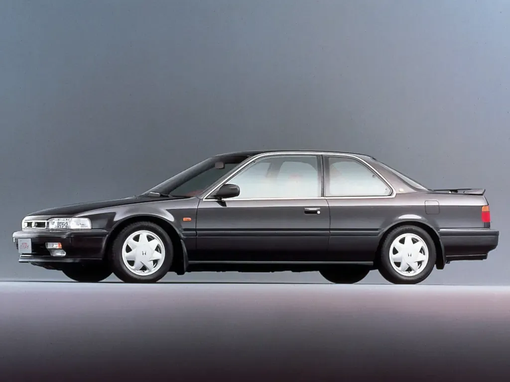 Honda Accord 1990, купе, 4 поколение, CB (03.1990 - 08.1993)