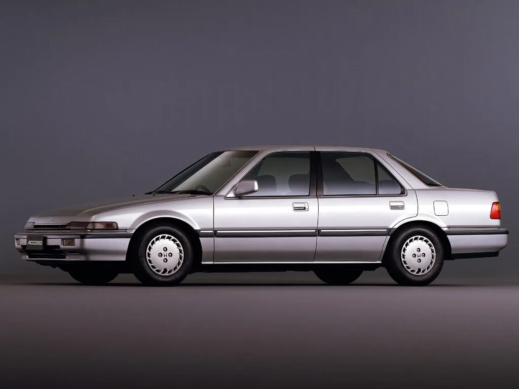 Honda Accord рестайлинг 1987, седан, 3 поколение, CA (05.1987 - 08.1989)