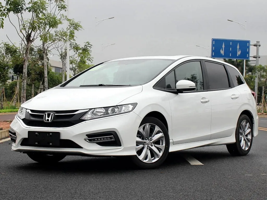 Honda Jade рестайлинг 2017, минивэн, 1 поколение (01.2017 - 06.2020)