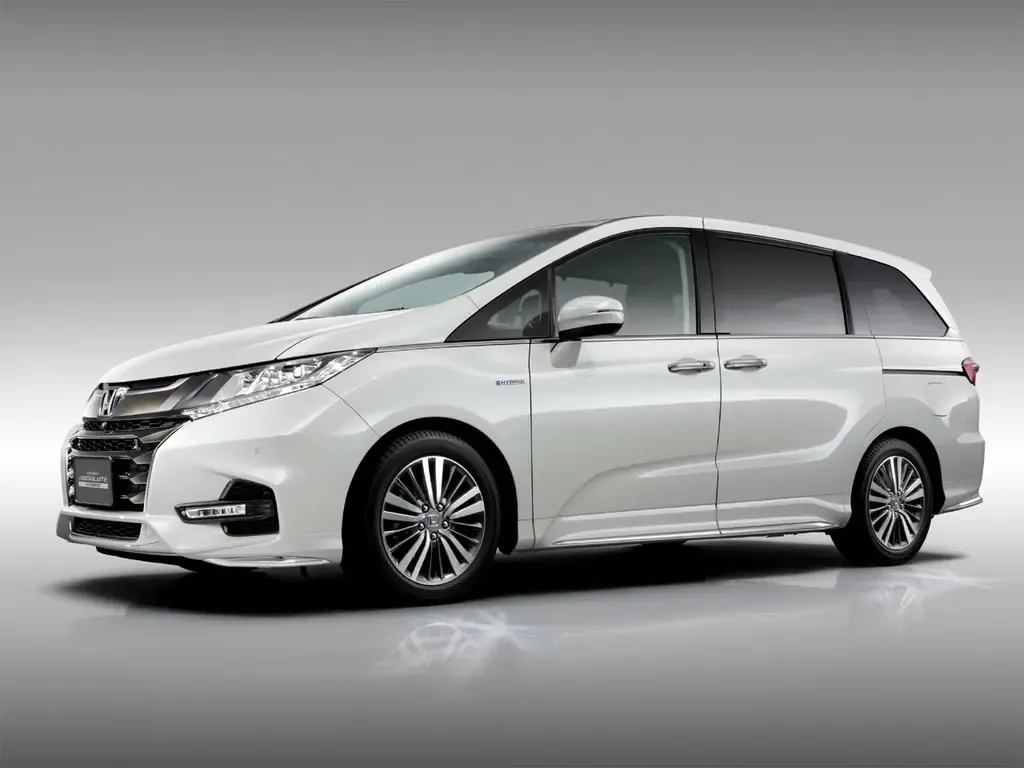 Honda Odyssey рестайлинг 2017, минивэн, 5 поколение (10.2017 - 10.2020)
