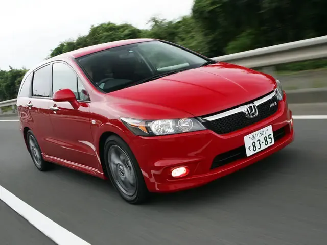 Honda Stream 2006, минивэн, 2 поколение (07.2006 - 05.2009)