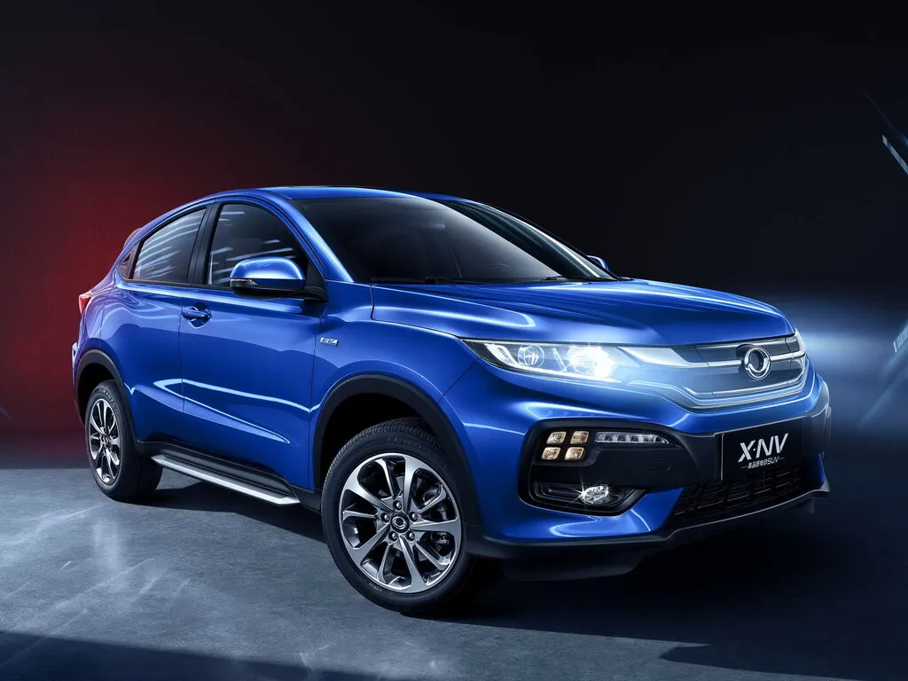 Honda X-NV 2019, джип/suv 5 дв., 1 поколение (10.2019 - 06.2022)