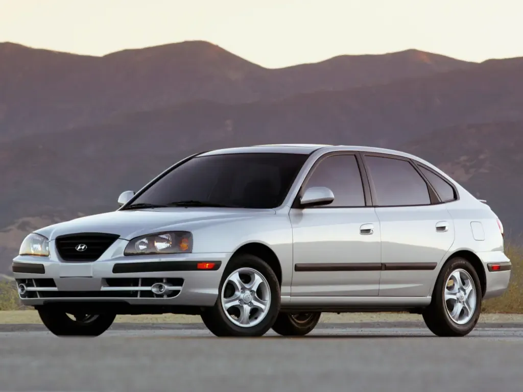 Hyundai Elantra рестайлинг 2003, лифтбек, 3 поколение (03.2003 - 08.2006)