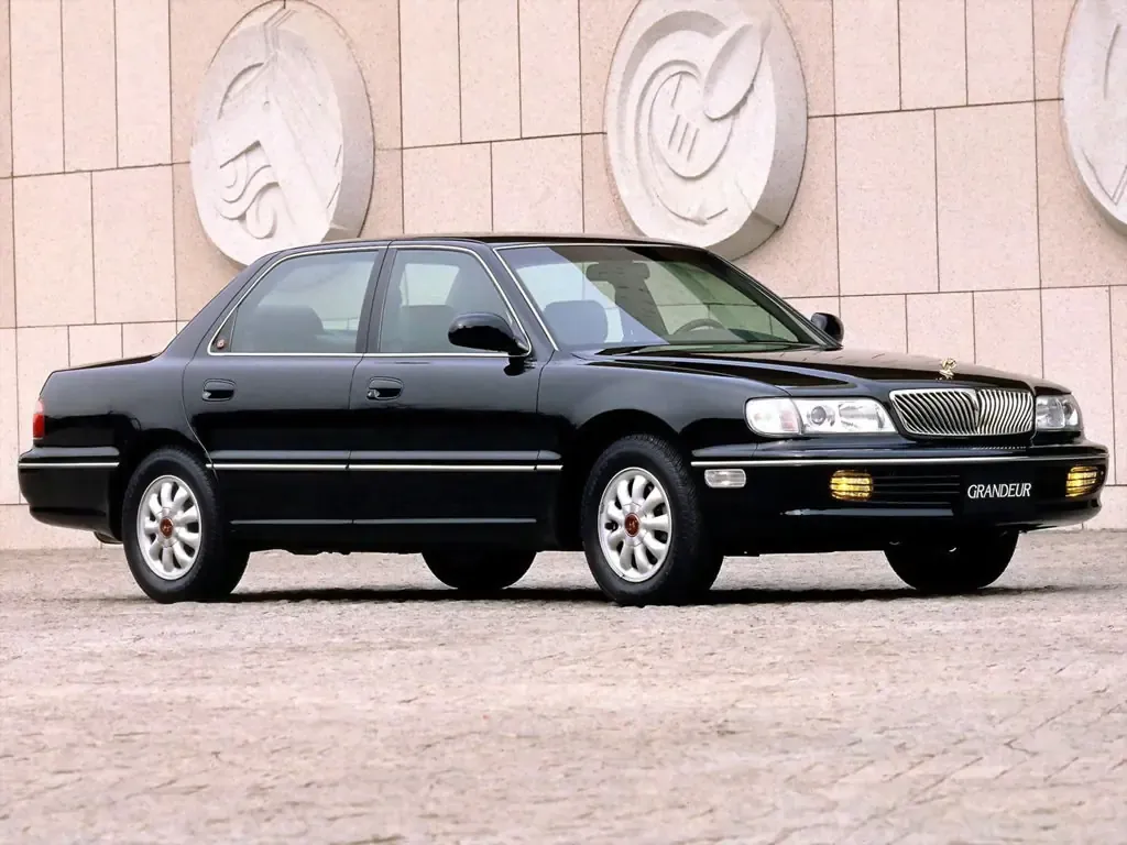 Hyundai Grandeur 1992, седан, 2 поколение, LX (09.1992 - 07.1997)