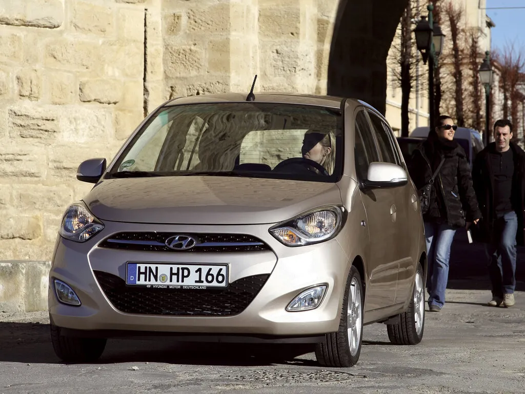 Hyundai i10 рестайлинг 2011, хэтчбек 5 дв., 1 поколение, PA (01.2011 - 10.2013)