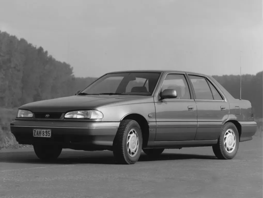 Hyundai Sonata рестайлинг 1991, седан, 2 поколение, Y2 (03.1991 - 04.1993)