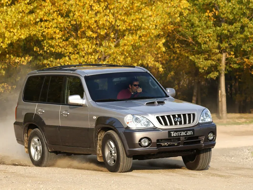 Hyundai Terracan 2001, джип/suv 5 дв., 1 поколение, HP (09.2001 - 08.2004)