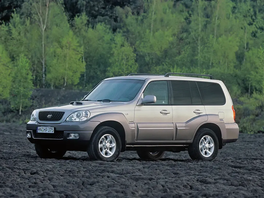 Hyundai Terracan рестайлинг 2004, джип/suv 5 дв., 1 поколение, HP (09.2004 - 12.2007)