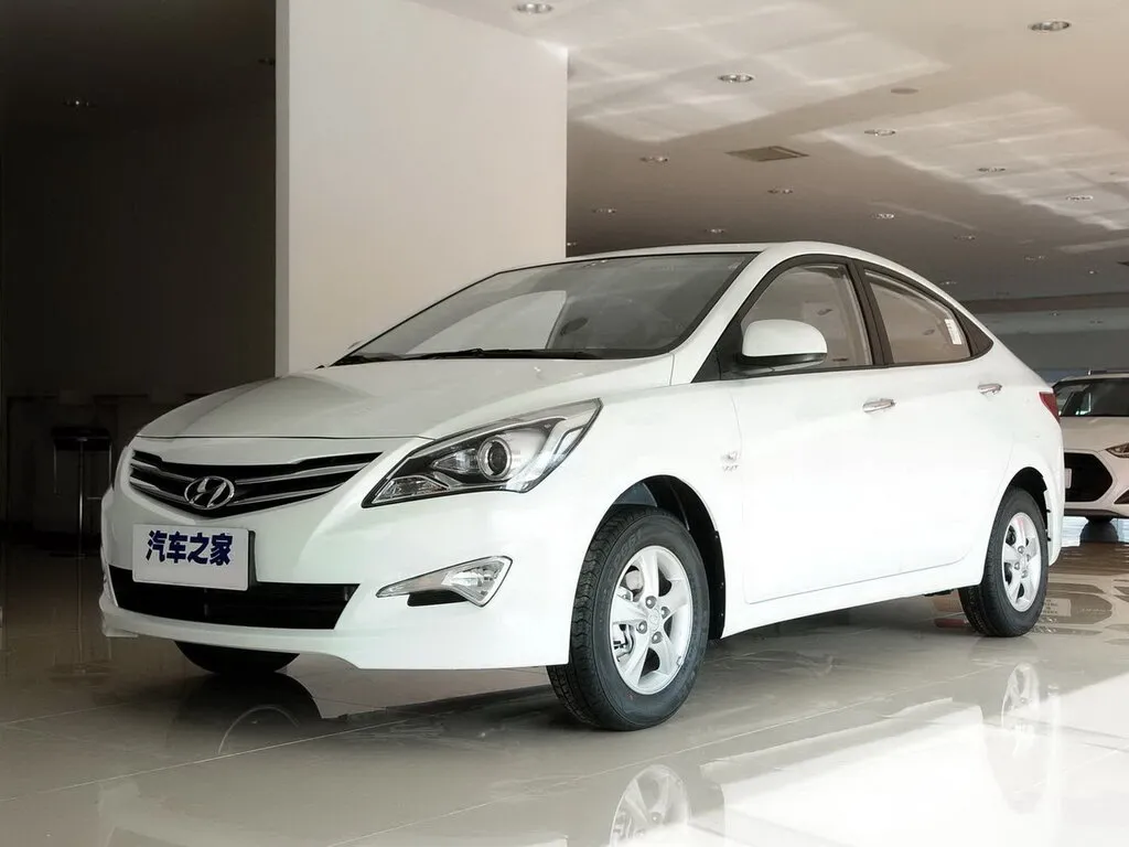 Hyundai Verna рестайлинг 2014, седан, 4 поколение, RB (03.2014 - 10.2016)