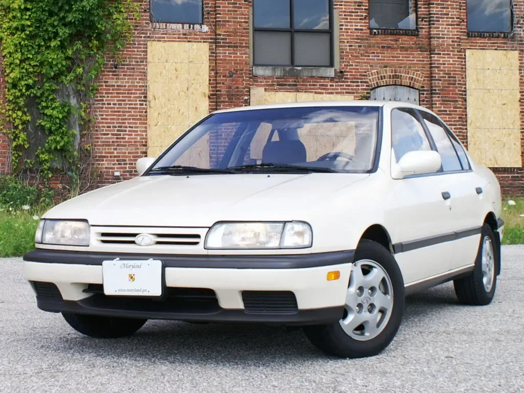 Infiniti G20 1990, седан, 1 поколение, P10 (07.1990 - 07.1996)