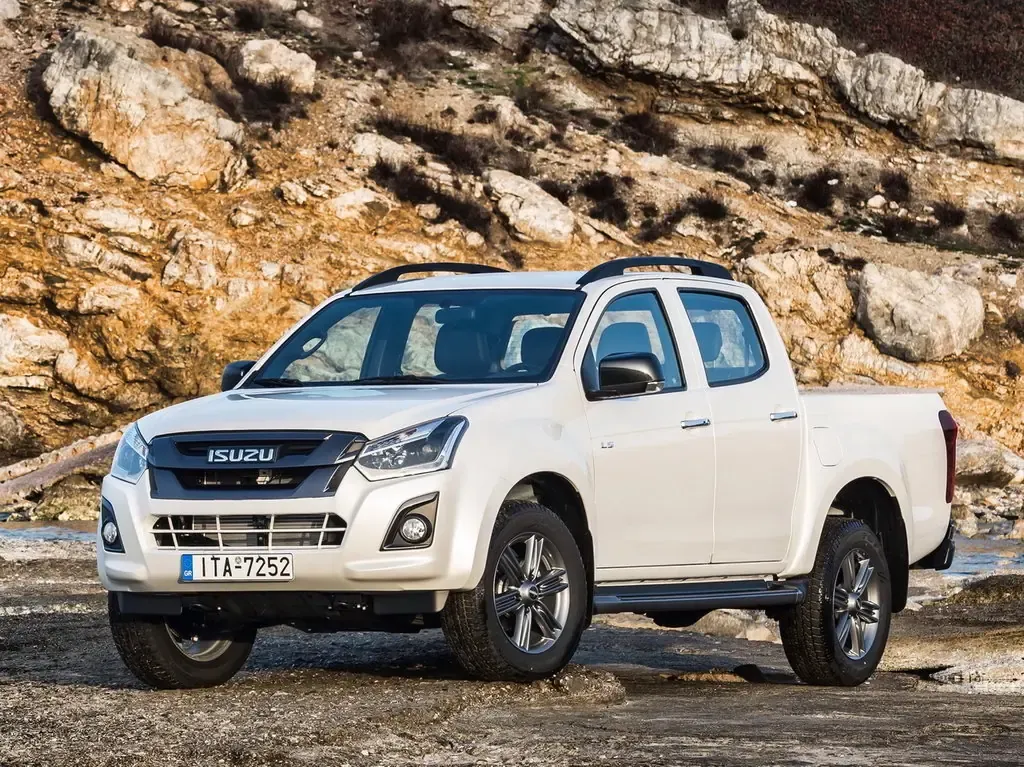 Isuzu D-MAX рестайлинг 2017, пикап, 2 поколение, RT85 (05.2017 - 03.2021)