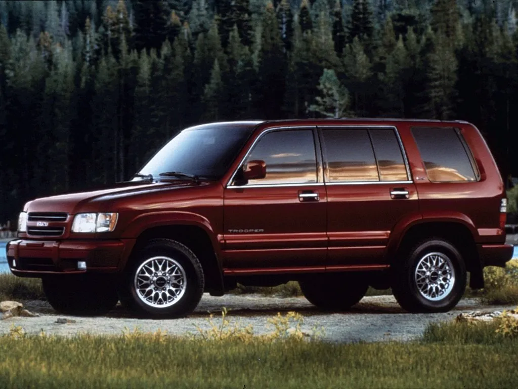 Isuzu Trooper рестайлинг 1998, джип/suv 5 дв., 2 поколение, UB2 (01.1998 - 12.2002)