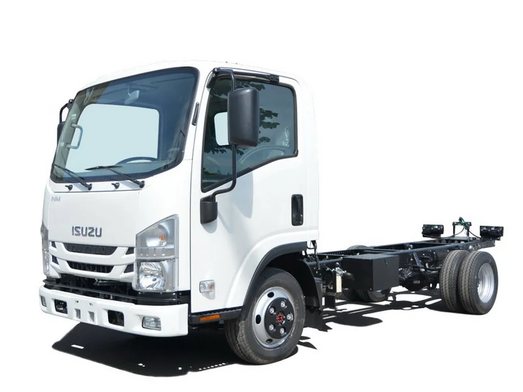 Isuzu Elf рестайлинг 2014, шасси, 6 поколение (10.2014 - 07.2023)