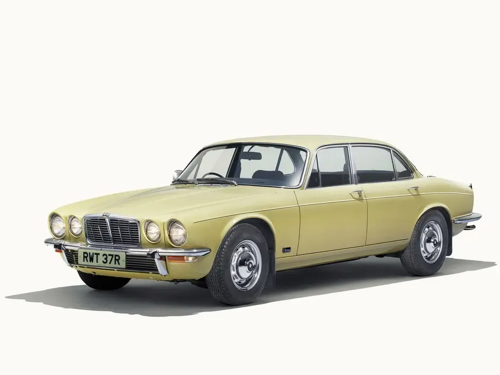 Jaguar XJ 1973, седан, 2 поколение, Series II (09.1973 - 02.1979)