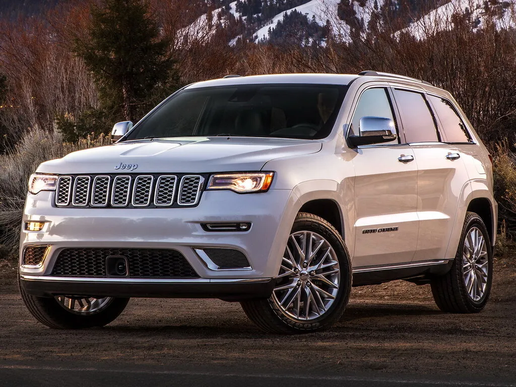 Jeep Grand Cherokee 2-й рестайлинг 2016, джип/suv 5 дв., 4 поколение (03.2016 - 09.2021)