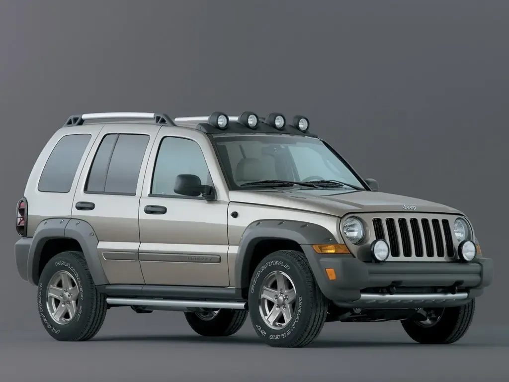 Jeep Liberty рестайлинг 2004, джип/suv 5 дв., 1 поколение, KJ (07.2004 - 06.2007)