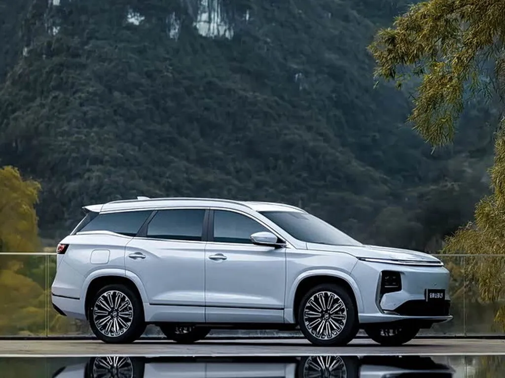 Jetour L9 рестайлинг 2025, джип/suv 5 дв., 1 поколение (04.2025 - н.в.)