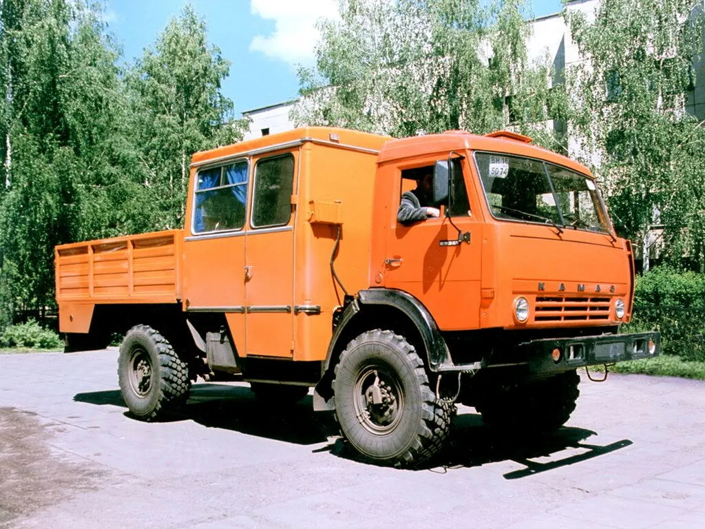 КамАЗ 4326 1996, шасси, 1 поколение (01.1996 - 01.2003)