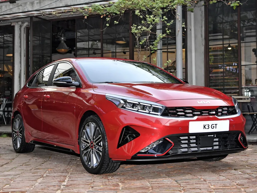 Kia K3 рестайлинг 2021, хэтчбек 5 дв., 2 поколение, BD (04.2021 - н.в.)