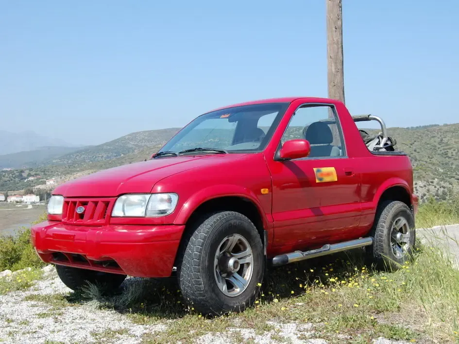 Kia Sportage 2-й рестайлинг 2002, джип/suv 3 дв., 1 поколение, JA (07.2002 - 06.2003)