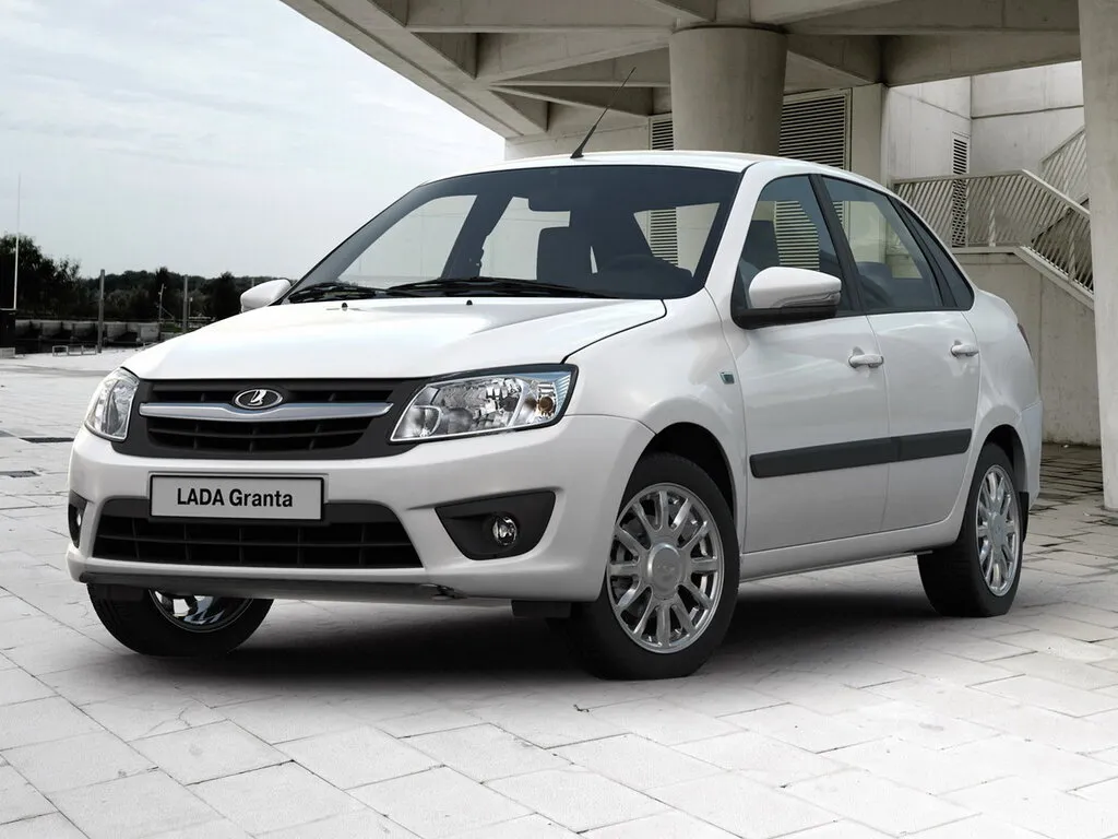 Лада Гранта рестайлинг 2014, седан, 1 поколение (08.2014 - 08.2018)