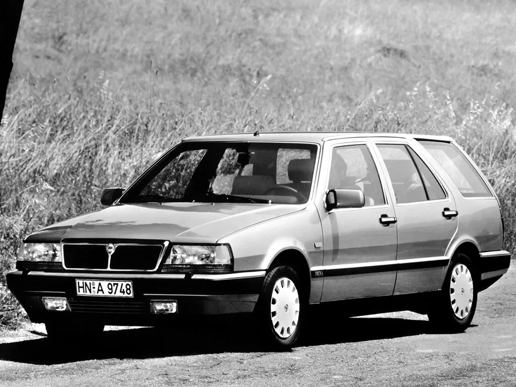 Lancia Thema рестайлинг 1988, универсал, 1 поколение, Y9 (09.1988 - 08.1992)