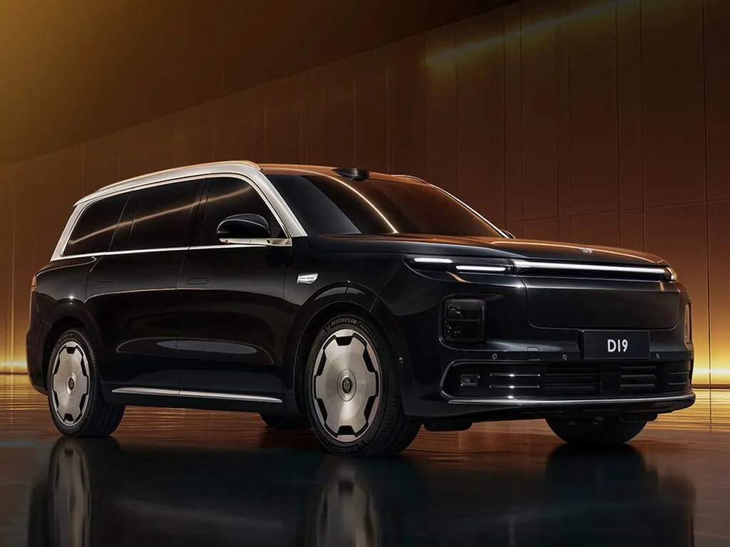 Leapmotor D19 2025, джип/suv 5 дв., 1 поколение (10.2025 - н.в.)